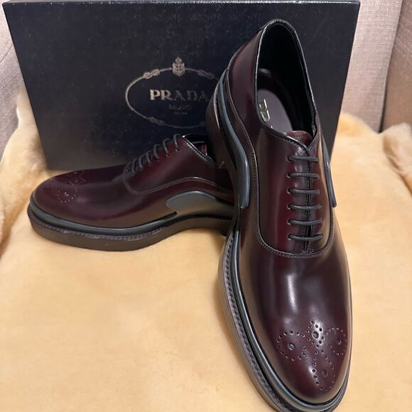 Prada brushed leather lace-up loafer size 7, EU 39,5-40 - Picture 4 of 13